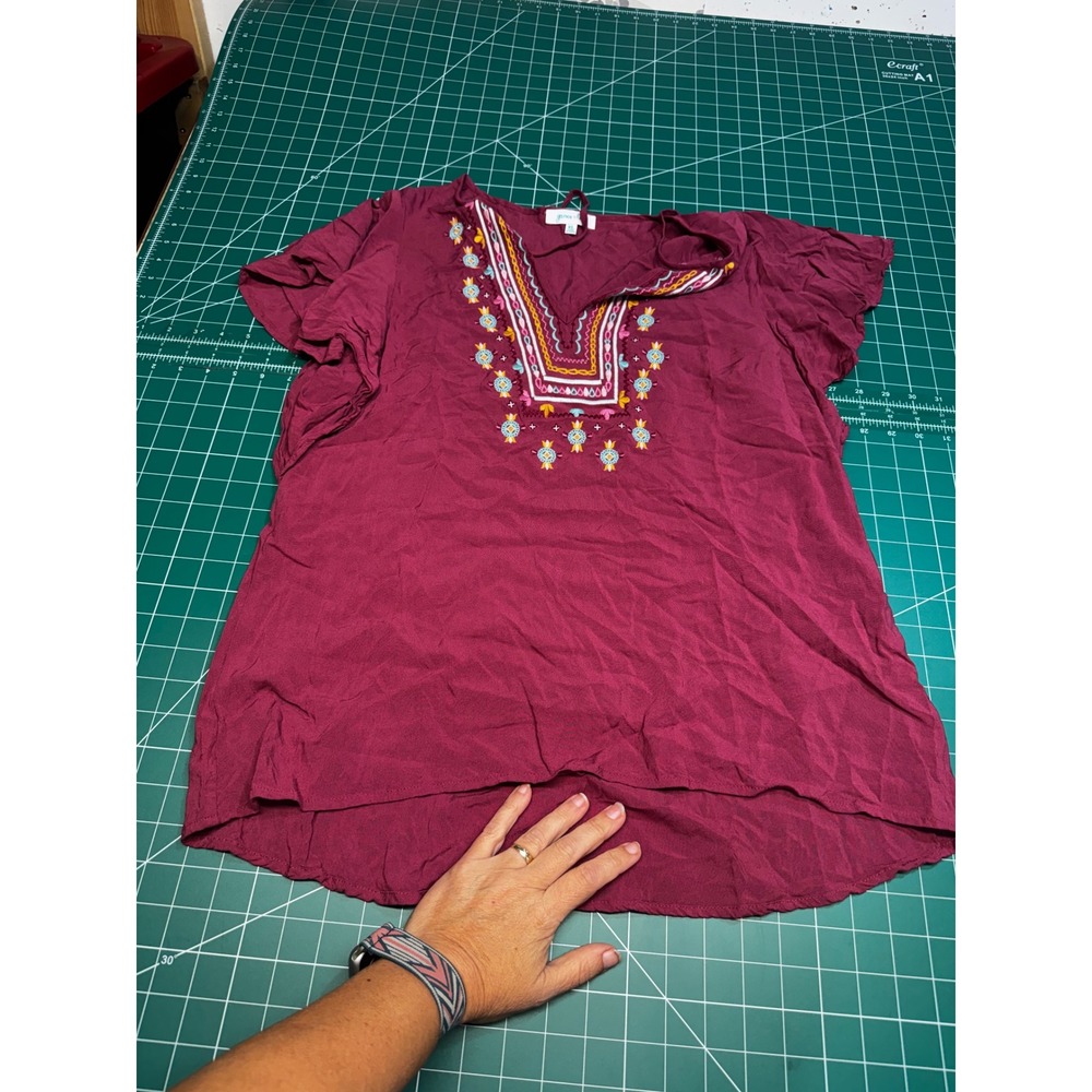 Grace & Lace Womens XL Burgundy Boho Embroidered Flutter Sleeve V-Neck Blouse